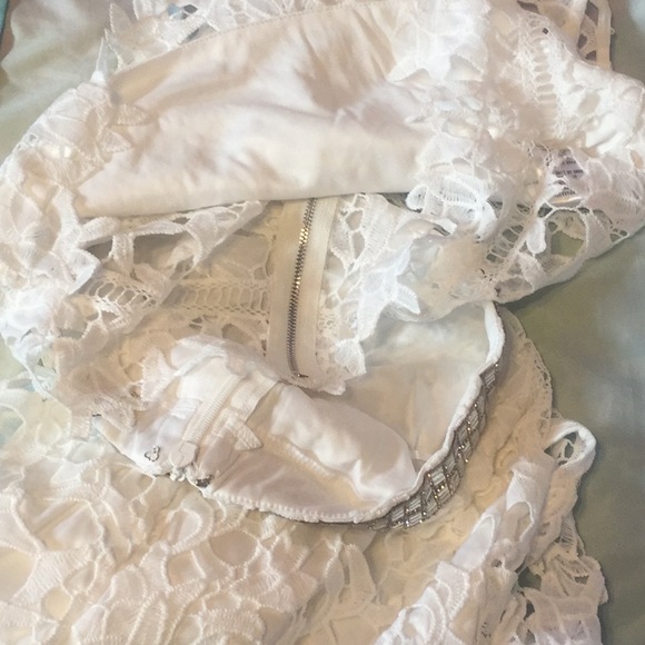 ❌DONATED❌White Crochet 2 Piece Sparkle Gem Detail Skirt Set - Picture 9 of 17